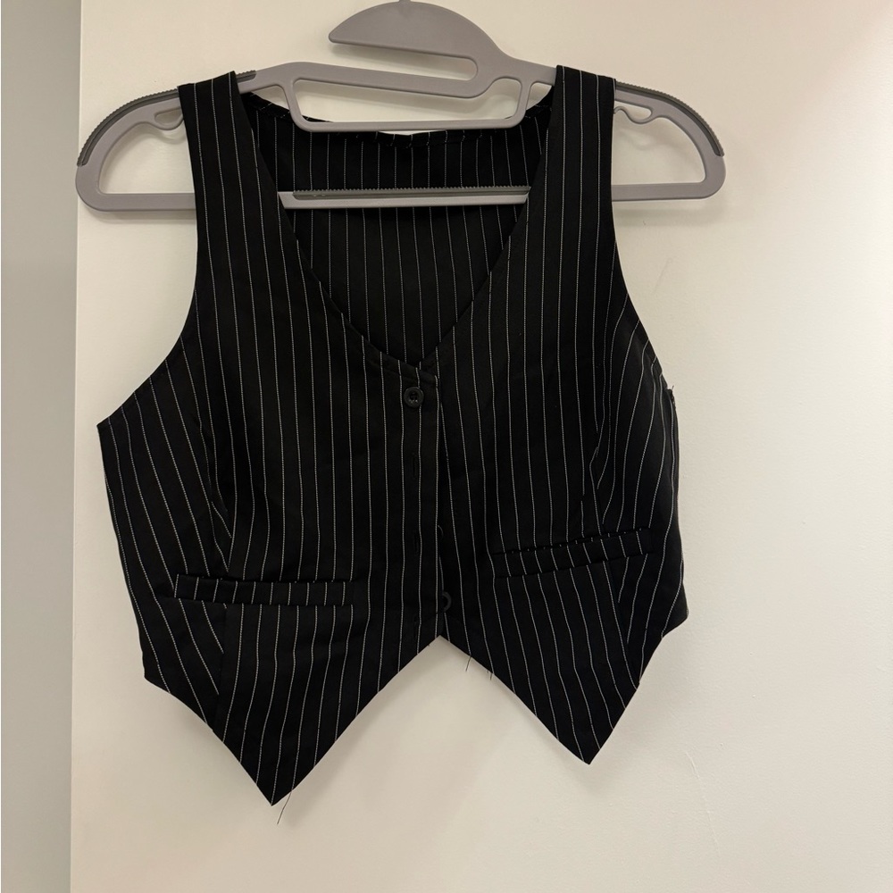 BLACK STRIPED VEST - Picture 2 of 4